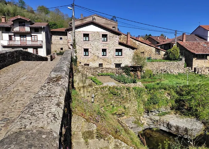 La Casa De Manin * San Sebastián de Garabandal